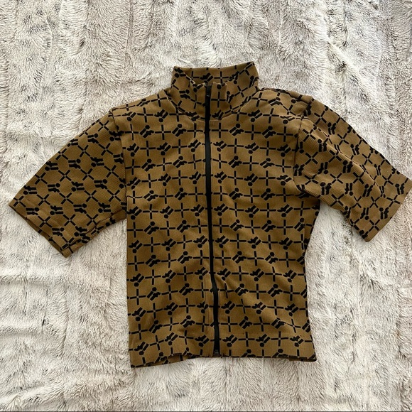 Urban Outfitters zip up mock neck - Picture 4 of 6